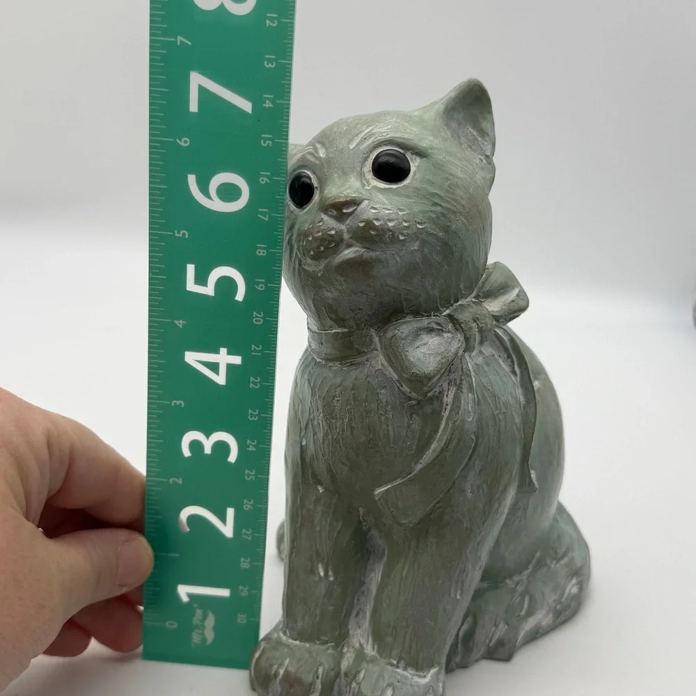 Isabel Bloom Sitting Pretty Cat statue figure concrete wood look kitty figurine